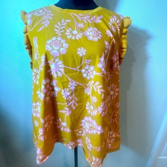 DR2 Tops - Dr 2 Yellow Floral Top with Ruffle Sleeves- Size XXL